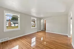 5 Donamor Ln, East Longmeadow, MA 01028 - Photo 5