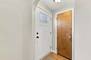 5 Donamor Ln, East Longmeadow, MA 01028 - Photo 3