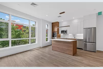 13 Warwick St #306, Somerville, MA 02145 - Photo 5