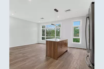 13 Warwick St #306, Somerville, MA 02145 - Photo 11