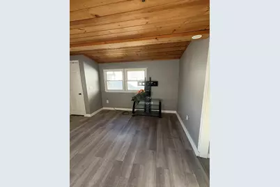 14 Mustang Ave, Marlborough, MA 01752 - Photo 9