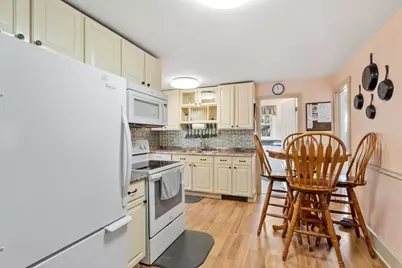 121 Ryan St, Gardner, MA 01440 - Photo 5