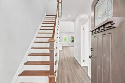 83 Conant St, Danvers, MA 01923 - Photo 3