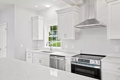 83 Conant St, Danvers, MA 01923 - Photo 7