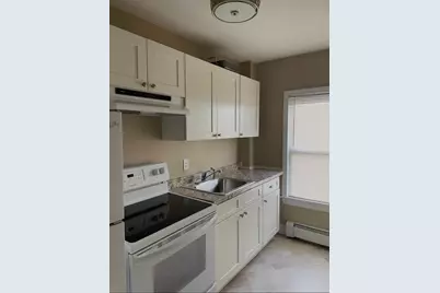235-237 Walnut St, Stoughton, MA 02072 - Photo 7