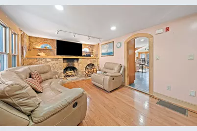 53 Donald Rd, Marshfield, MA 02050 - Photo 5