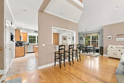 47 Katherine's Way, Raynham, MA 02767 - Photo 15