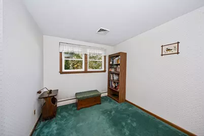 18 Meadow Ln, Lunenburg, MA 01462 - Photo 15