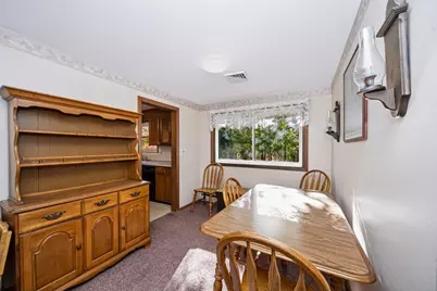 18 Meadow Ln, Lunenburg, MA 01462 - Photo 7