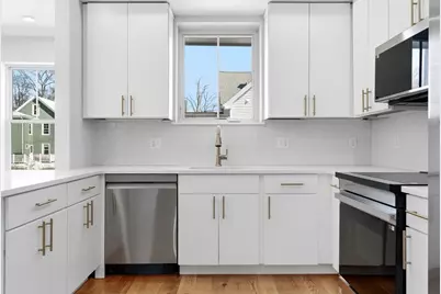421 High St #203, Medford, MA 02155 - Photo 7