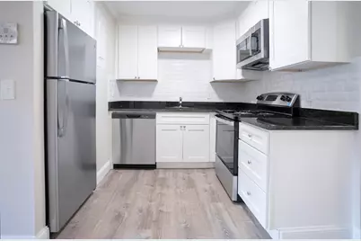 34 Presidential Dr #3, Quincy, MA 02169 - Photo 9