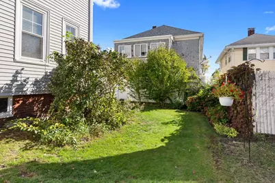 14 Victoria Street #14, Everett, MA 02149 - Photo 27