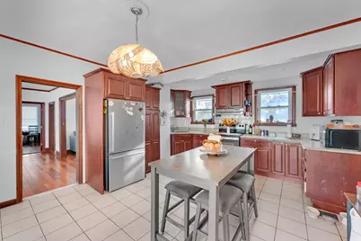 156 Dorchester St, Worcester, MA 01604 - Photo 11