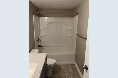 517 McKinstry Ave #2, Chicopee, MA 01020 - Photo 5
