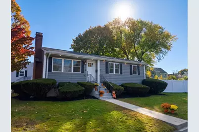 28 Olive St, Winchester, MA 01890 - Photo 1