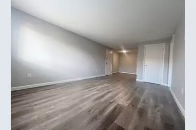 12 Old Colony Ln #5, Arlington, MA 02476 - Photo 5