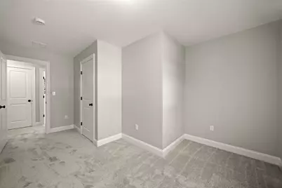 121 Pine St, Bridgewater, MA 02324 - Photo 31