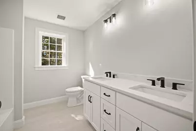 121 Pine St, Bridgewater, MA 02324 - Photo 27