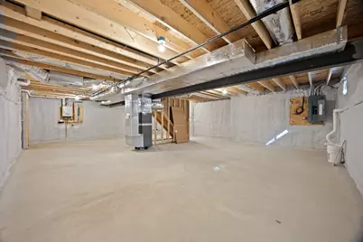 121 Pine St, Bridgewater, MA 02324 - Photo 33