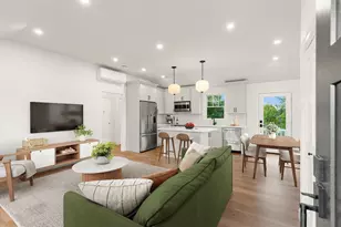 32 Beacon St, Gloucester, MA 01930 - Photo 5