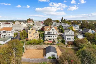 32 Beacon St, Gloucester, MA 01930 - Photo 29