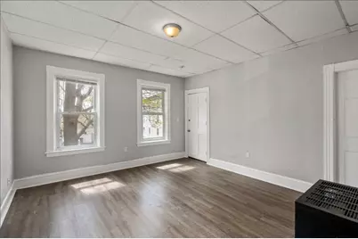 34 Esther St #1A, Worcester, MA 01607 - Photo 3