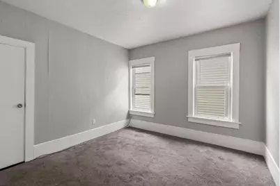 34 Esther St #1A, Worcester, MA 01607 - Photo 5