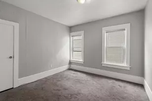 34 Esther St, Worcester, MA 01607 - Photo 5