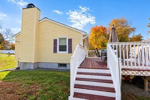 2 Empire Cir, Bellingham, MA 02019 - Photo 33