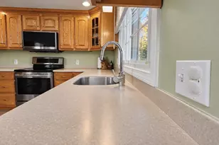 2 Empire Cir, Bellingham, MA 02019 - Photo 7