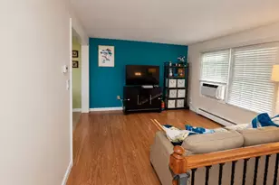 2 Empire Cir, Bellingham, MA 02019 - Photo 11