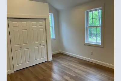 35 West St, Petersham, MA 01366 - Photo 23