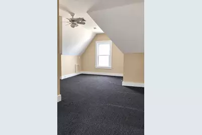 781 Broadway St, Lowell, MA 01854 - Photo 17
