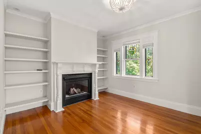 47-49 Clark Street #47, Newton, MA 02459 - Photo 5