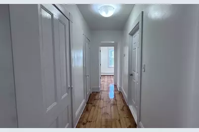 33 Warren #2, Peabody, MA 01960 - Photo 5