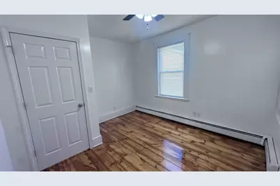 33 Warren #2, Peabody, MA 01960 - Photo 7