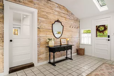 832 Main St, West Newbury, MA 01985 - Photo 3
