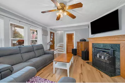 115 Puffer St, Lowell, MA 01851 - Photo 5