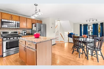 21 Silver St #21, Haverhill, MA 01832 - Photo 5