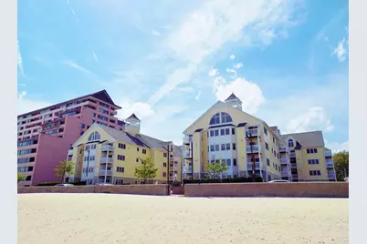 360 Revere Beach Blvd #204, Revere, MA 02151 - Photo 1