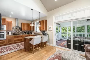 1A Curlew Ct, Gloucester, MA 01930 - Photo 11