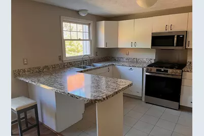 36 Lochmere Ln #0, Nashua, NH 03063 - Photo 3