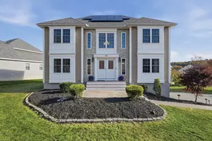 124 Samoset Dr, Leominster, MA 01453 - Photo 1