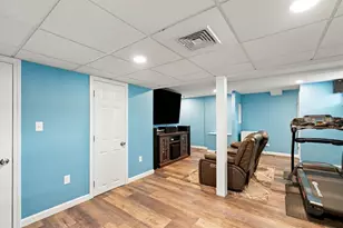 124 Samoset Dr, Leominster, MA 01453 - Photo 29
