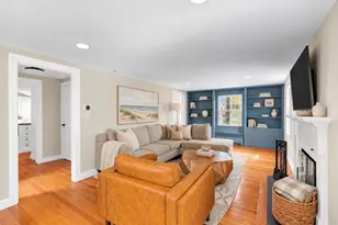 946 Main St, Hingham, MA 02043 - Photo 9