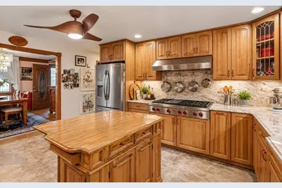 18 Jewel Cir, Methuen, MA 01844 - Photo 9