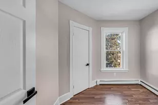 9 Sherburne Ave, Worcester, MA 01606 - Photo 29