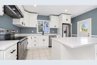308 Beale St, Quincy, MA 02170 - Photo 3