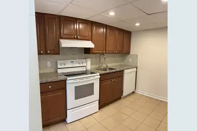 6 Shadowbrook Ln #34, Milford, MA 01757 - Photo 9