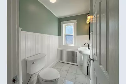 19 Agnes St, Springfield, MA 01118 - Photo 27